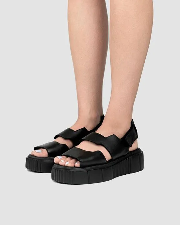 BOHEMA Edgy Sandals Made Of Cactus Leather Desserto®